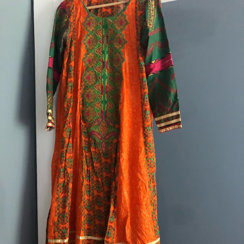 allkaram beautiful shirt